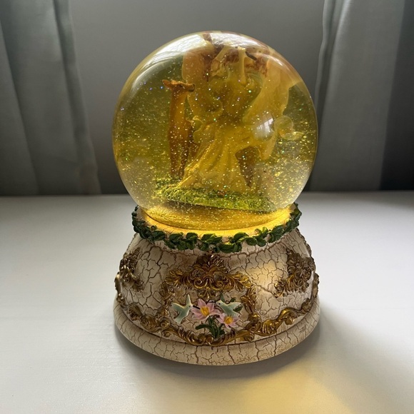 Vintage Angel Deer Rabbit Snowglobe Waltz of the Flowers Tune - Picture 11 of 11